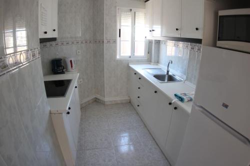 Apartamentos Marina Internacional - image 3