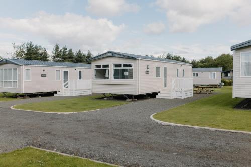 Linwater Holiday Park - image 3