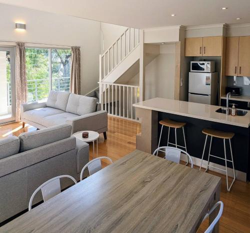 Bright & Conveniently Located Townhouse, Perth (Foto 2)