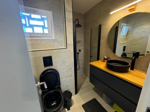 איסלנד עין כרם נוף עם דירה in Ein Karem