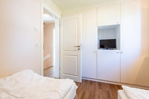 Haus Grenzkrug_ Haushaelfte 4a - image 14