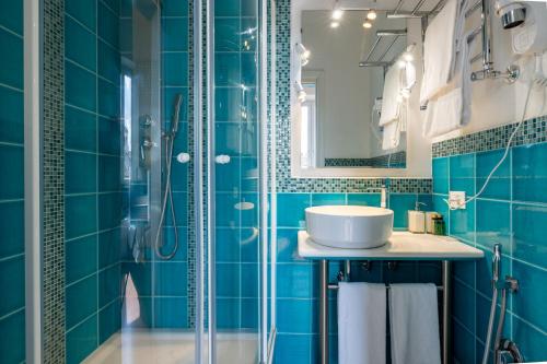 Superior Relais - image 7