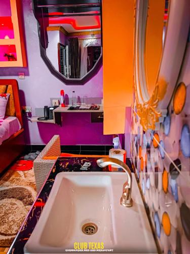Seadmed, Texas Deluxe B&B in Kajiado