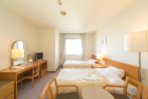 2 twin beds