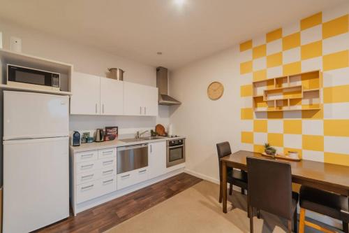 Linwood Luxe Your Elegant 1BR Oasis on Cashel in Phillpstown