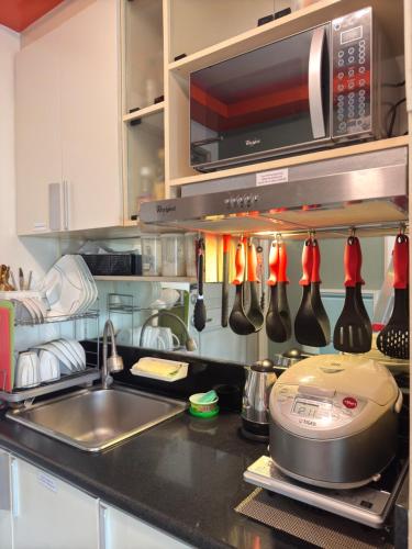 Bachelor's Crib 2 - Alabang - Quality Cheap WIFI Bachelor's Crib 2 - Alabang - Quality Cheap WIFI