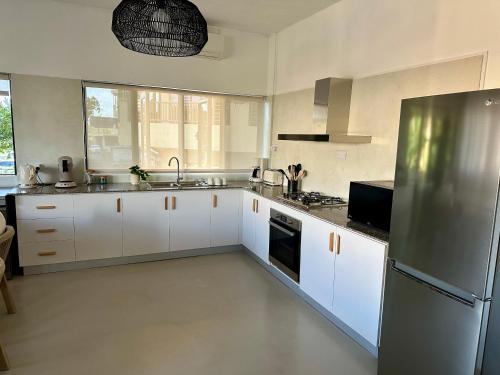 Appartement moderne centre Tamarin - Tap to explore photos