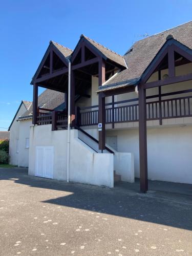 ทัศนียภาพภายนอกโรงแรม, Les SARDINES BLEUES pour 2 à 4 vacanciers (Les SARDINES BLEUES pour 2 a 4 vacanciers) in การ์ญัก