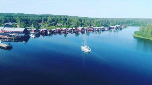 . Hotell Mellanfjärden