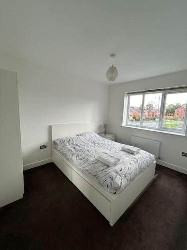 Nice house close to the city centre and stadium, Manchester (photo 4)