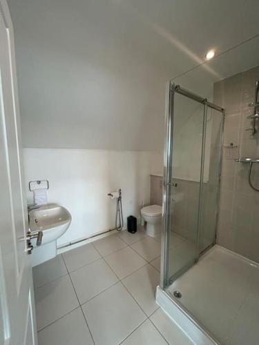 Nice house close to the city centre and stadium, Manchester (photo 10)