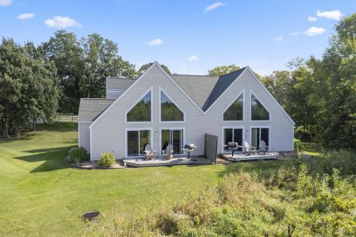 Exterior view, Village At Izatys in Onamia (MN)