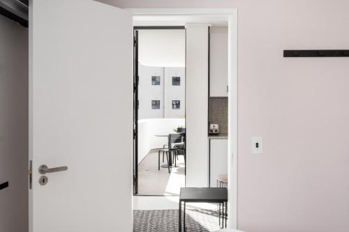 Flamingo 209: Sea Point Aprt with Mountain Views - Tap to explore photos