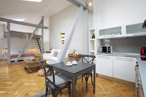 Wenceslas Square Residence - Praga