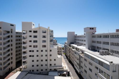 Flamingo 201- One Bedroom Sea Point Apartment