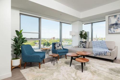 Central Serene Condo King Bed by MIT Harvard GYM, Cambridge
