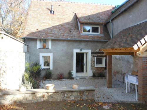. Gîte familial près de Chartres avec jardin privatif et wifi - FR-1-581-141