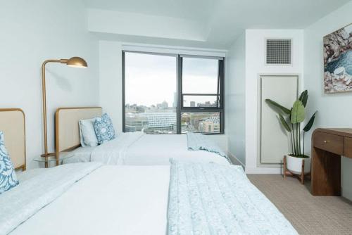 Central Square Penthouse near MIT Harvard Wi-Fi & GYM in Area Iv