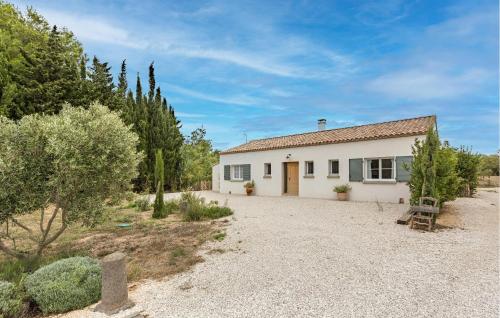 Amazing Home In Serignan - image 4