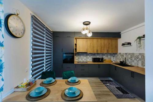 Dominic Junior Apartment Sighisoara – khách sạn tại Baragan