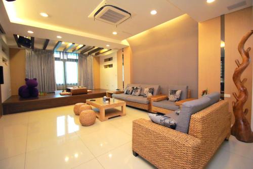 Reverside Villa