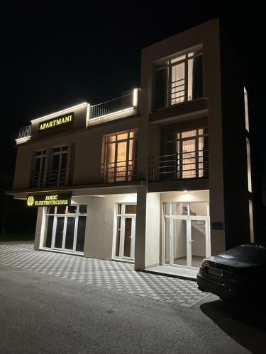 Janjić Apartmani (Janjic Apartmani) in Karakaj