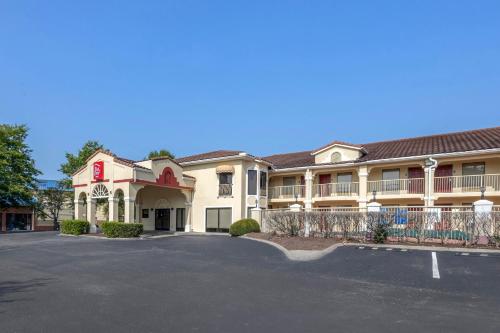 Red Roof Inn Franklin, TN in Franklin, USA