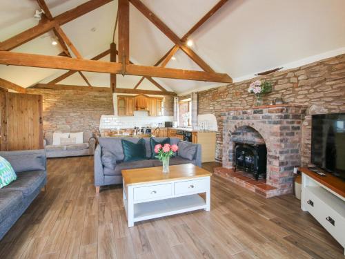 The Owl Barn - image 10