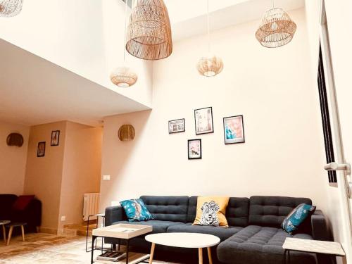 Stylish Loft Paris 17- 3 bdrs - 2 bathrs - 7 pers, Paříž