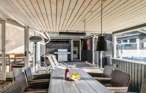 Exterior view, Three-Bedroom Holiday Home In Vaggerlose in Idestrup