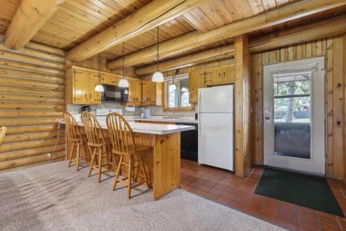 The Lodges at Breezy Point