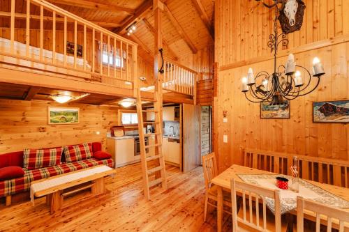 Lima Alpine Lodges - Almhaus Gertraud & Theresia in Ariaha