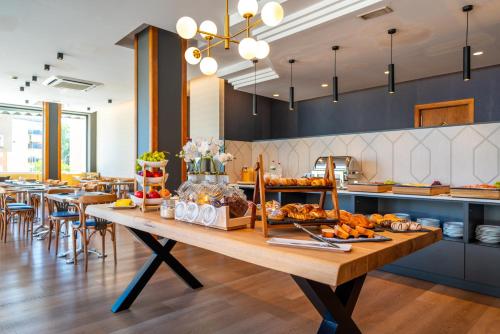 Hotel J. Balmes Vic - 식음료(F&B)