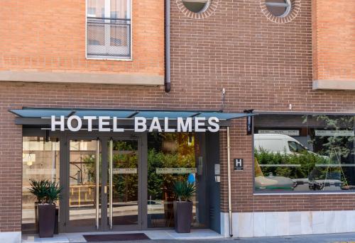 入口, J.巴尔姆斯维克酒店 (Hotel J. Balmes Vic) in 威西
