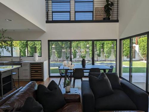 4Bed Arcadia Pool&HT close to oldtown Scottsdale – khách sạn tại Camelback Corridor