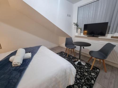 Tranquil and serene home WIFI, Parking and smart TV, Leeds (Foto 8)
