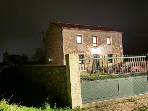 Casa Rural con barbacoa y juegos gîte à louer La Riba