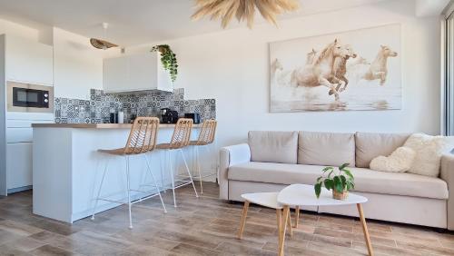 Studio with Terrace