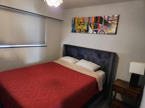 Modern Comfort- Furnished 3-Bedroom Oasis in Vibrant Vancouver in Vancouver, Canada