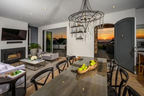 4BR Luxury Del Mar Beach House with Ocean Views in San Diego, USA