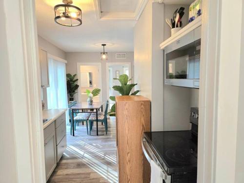 Yomi Sage Abode in Minneapolis, USA