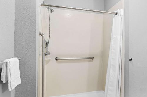 Best Western Plus - Magee Inn & Suites