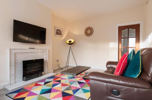 2 Bed Property, sleeps 5, free parking, near city centre, Edinburgh (fotografie 10)