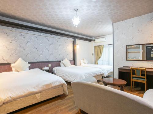 room detail thumbnail 1