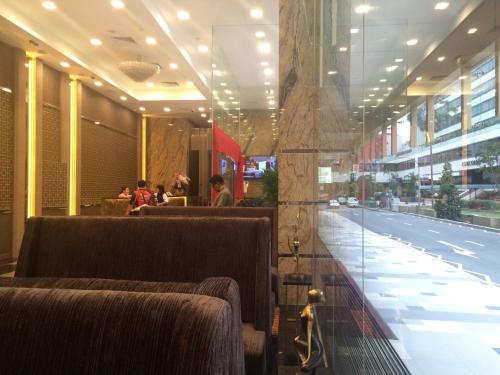 Hotel Grand Central near Orchard Road