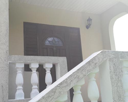 Facilities, CozyGetAway- US Embassy, MedPlus 10 mins away in Bridgetown