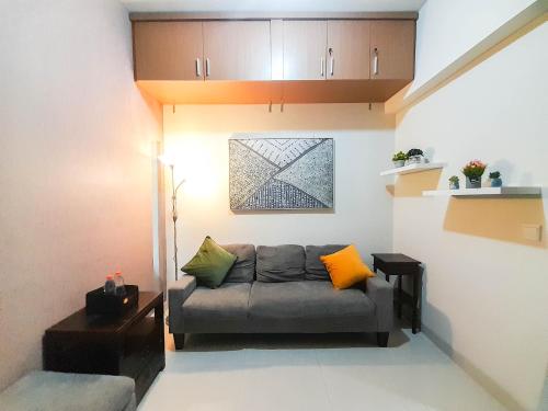 Comfortable and Homey 1BR at Uttara The Icon Apartment By Travelio Comfortable and Homey 1BR at Uttara The Icon Apartment By Travelio