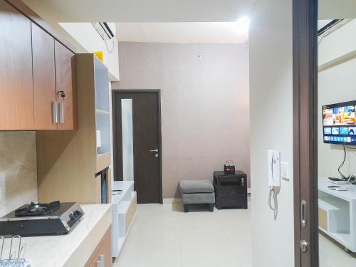 Comfortable and Homey 1BR at Uttara The Icon Apartment By Travelio Comfortable and Homey 1BR at Uttara The Icon Apartment By Travelio