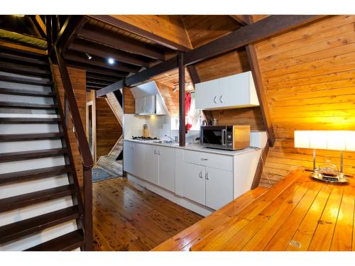 kuhinja, The Mouses House Rainforest Retreat in Springbrook