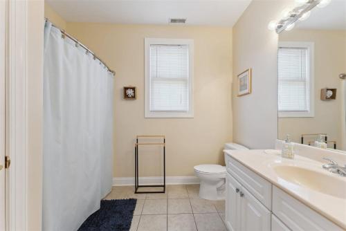 407 E Palm Rd, Unit 107 in Wildwood Crest, USA